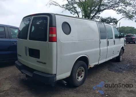 2004 Chevrolet Express z USA, uszkodzony, nr VIN 1GCHG39UX41224088